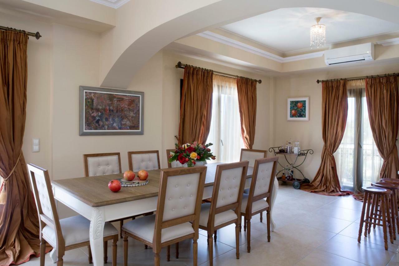 Avra Private Suites Ласи Екстериор снимка