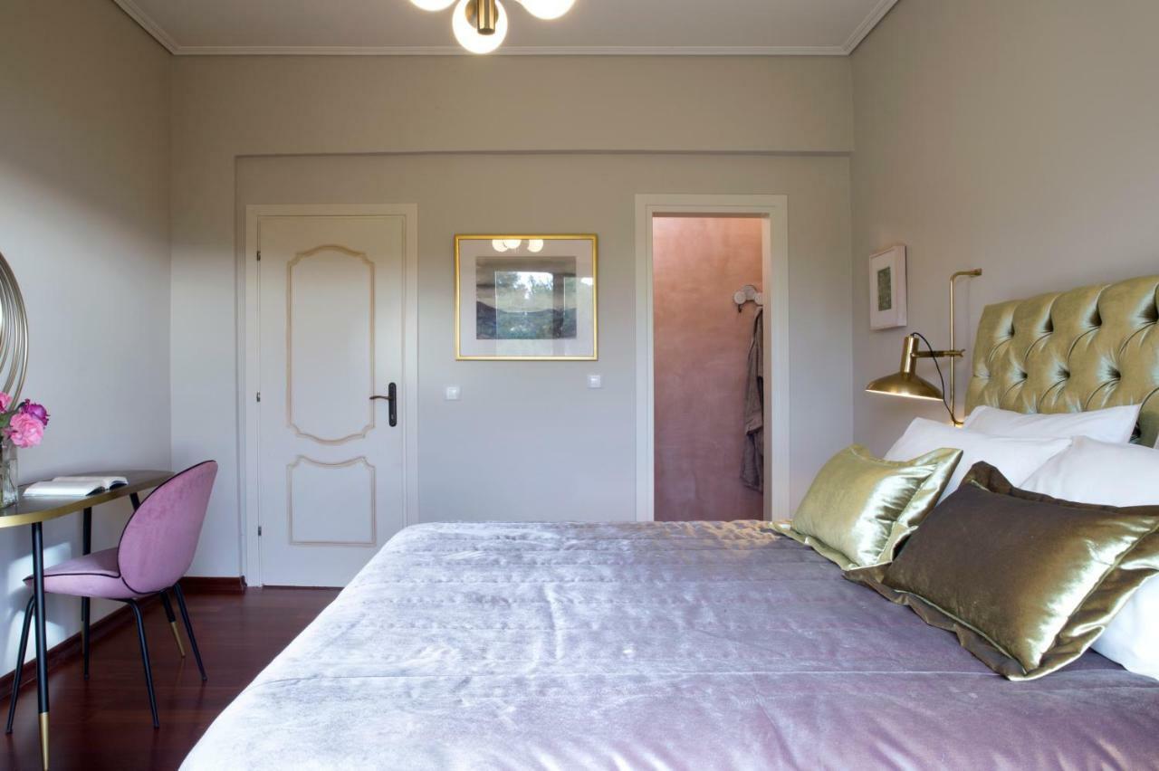 Avra Private Suites Ласи Екстериор снимка